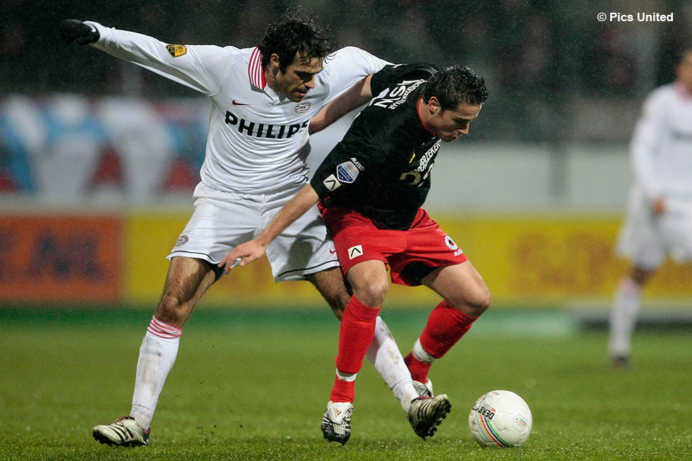 Kenneth Perez benutte in 2007 een penalty tegen Excelsior. PSV won dat jaar met 1-4 | © Pics United