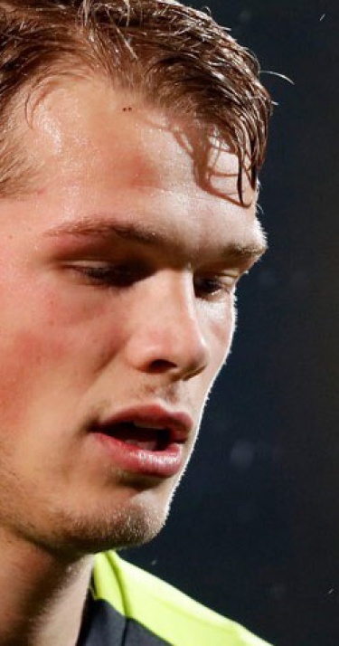 IN BEELD | Teleurstelling bij Jong PSV na verlies
