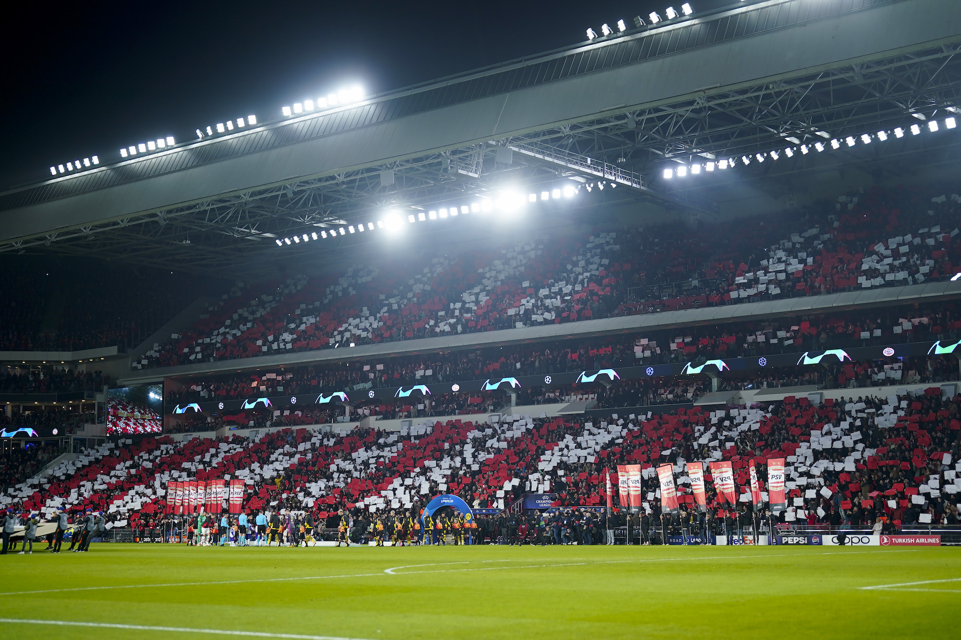 Onderzoek | Resultaten Hypercube zetten voor PSV sein op groen om verder te bouwen aan ambities én stadion 