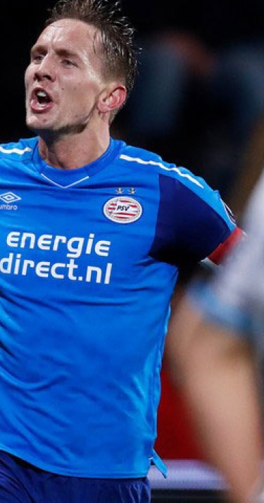 In beeld: PSV verslaat Heracles in dying seconds