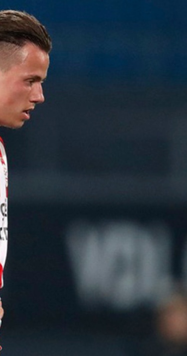 IN BEELD | Jong PSV verliest van N.E.C.