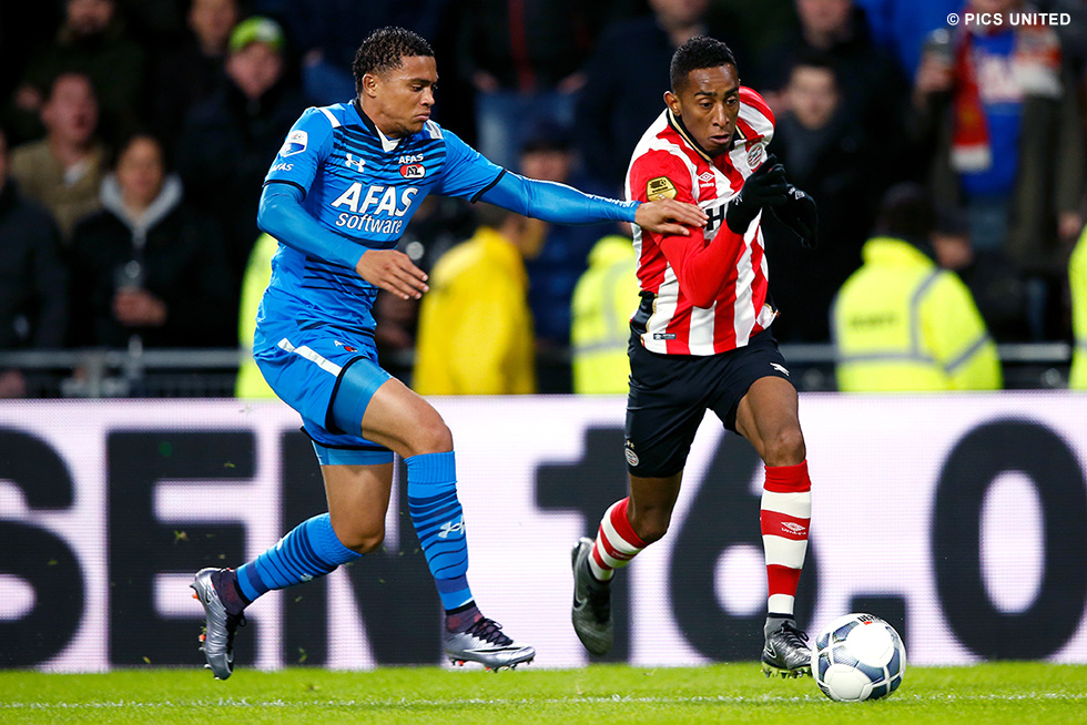 Joshua Brenet speelde weer een uitstekende wedstrijd | © Pics United