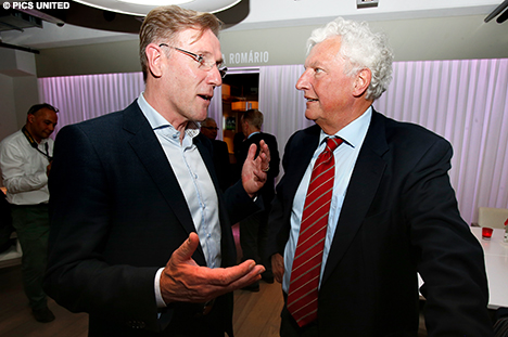 Hans van Breukelen in gesprek met Rob Westerhof.