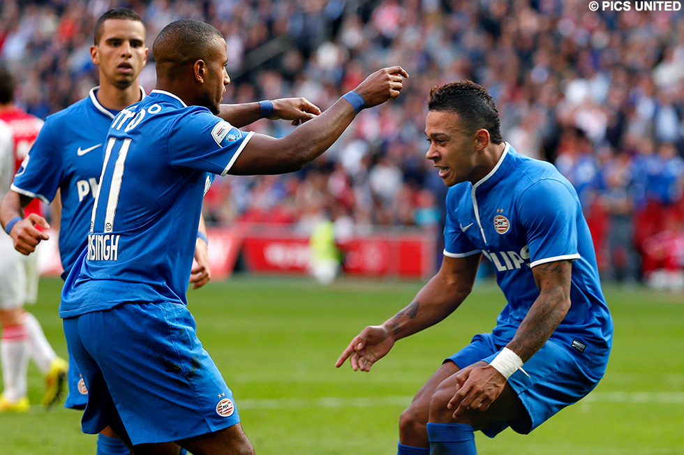 Eerder dit seizoen won PSV de uitwedstrijd bij Ajax met 1-3 | © Pics United