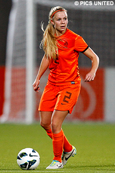 International Kika van Es.