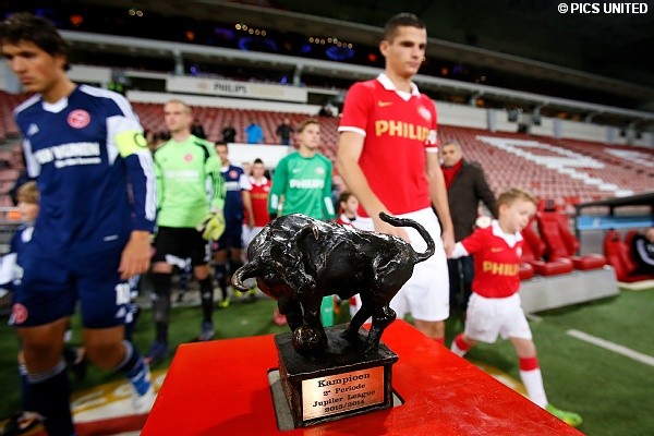 Op 22 november kon Jong PSV een unieke prestatie neerzetten.