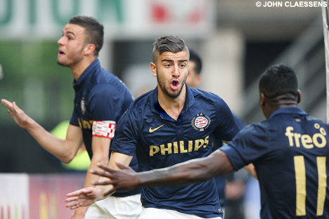Burak Kardes scoort in de tweede verlenging de winnende treffer.