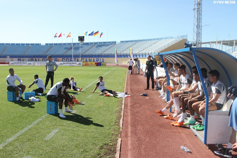 Ochtendtraining PSV-selectie in 30 beelden