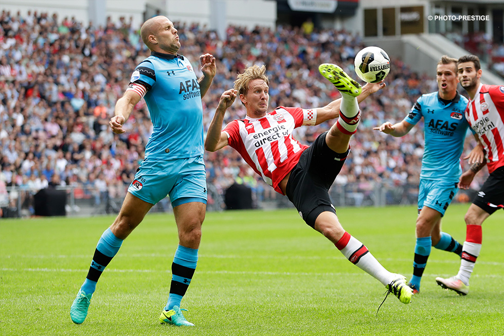 De Jong was in de eerste helft een aantal keer dichtbij een treffer