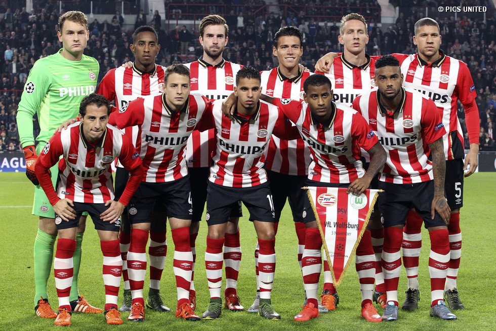 Met deze elf spelers begon PSV aan het duel met VfL Wolfsburg | © Pics United