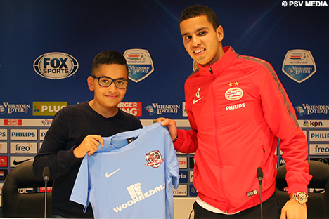 Bij de contractondertekeningen was Adam Maher aanwezig.