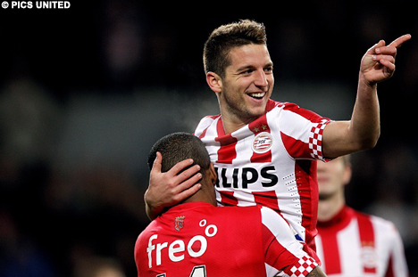 Na de 3-0 van Mertens uit een vrije trap loopt de teller snel op.