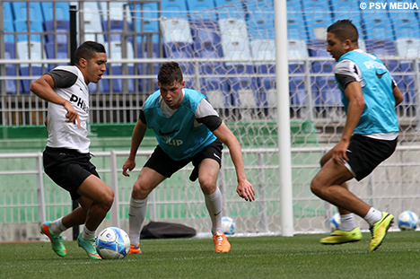 PSV speelt donderdag in Suwon en zaterdag in Changwon.