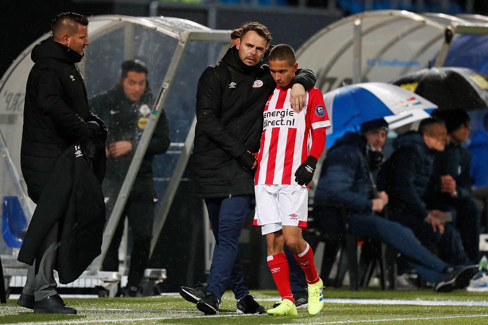 Dennis Haar met Mauro Junior