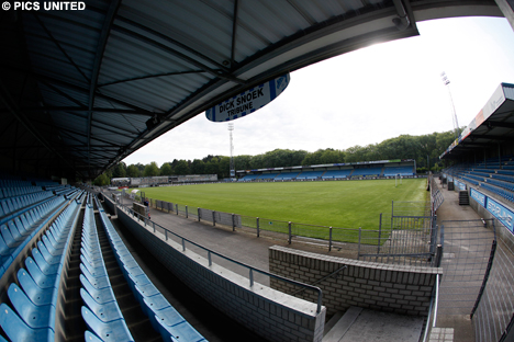 Jong PSV speelt maandagavond in het Jan Louwers Stadion.
