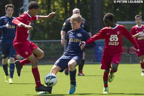 PSV D1 speelde zaterdag gelijk tegen FC Twente D1.