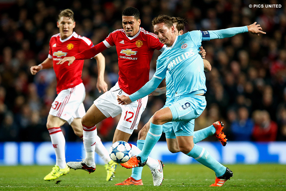 Het was hard werken vanavond, ook voor Luuk de Jong | © Pics United