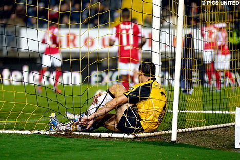 Vorige seizoen won PSV met ruime cijfers in Breda.