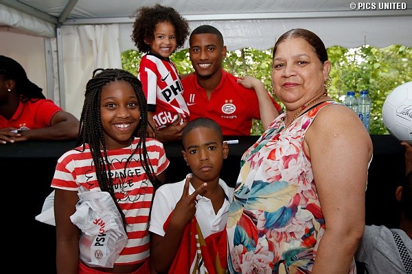 PSV FANdag 2014 in 30 beelden