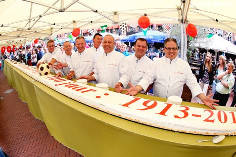 Freo deelt 1913 stukken taart uit.