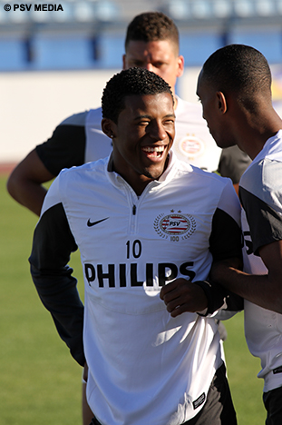 Een brede glimlach bij Wijnaldum.