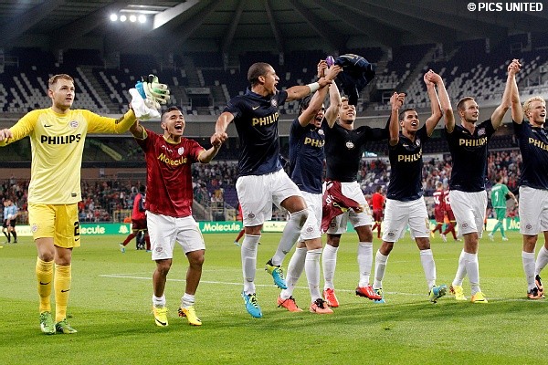 Ook in Brussel werd gewonnen (0-3), waardoor PSV naar de play-off Champions League ging.
