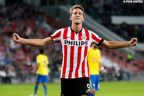 Luuk de Jong was dankzij een benutte strafschop de gevierde man.