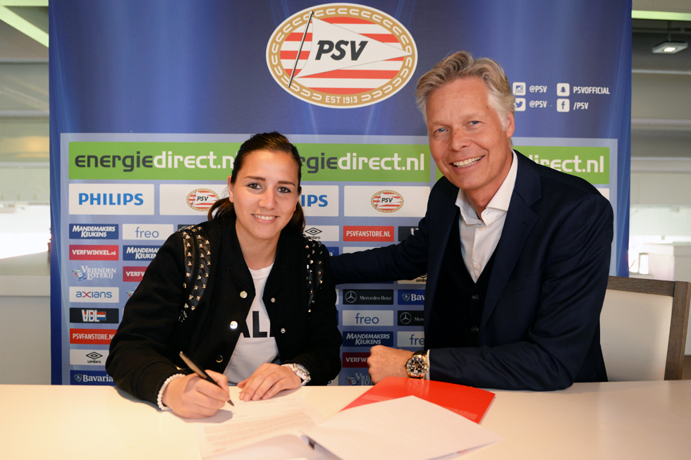Topscorer Vanity Lewerissa staat op 28 goals in 28 duels voor PSV Vrouwn