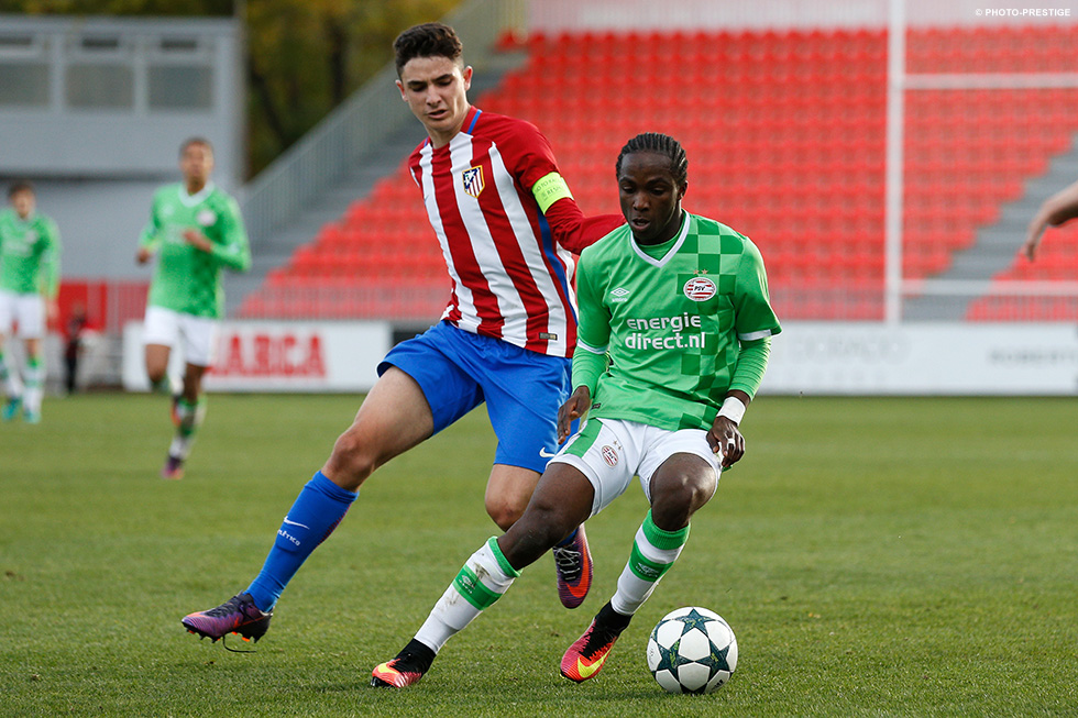 PSV hoopt de talentvolle Belg Sekou Sidibe vast te leggen