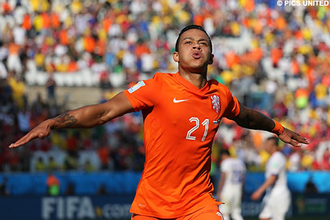 Vreugde bij Memphis Depay nadat hij de 2-0 heeft gescoord.