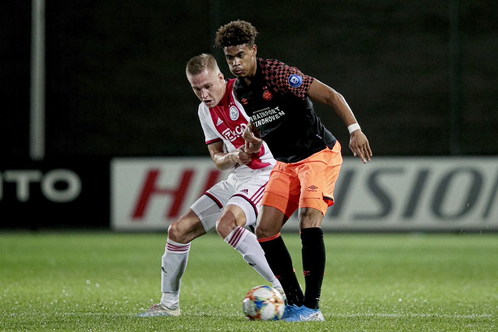 Eerder dit seizoen verloor Jong PSV van Jong Ajax, de wedstrijd is vanavond op De Herdgang te bezoeken voor € 5,-