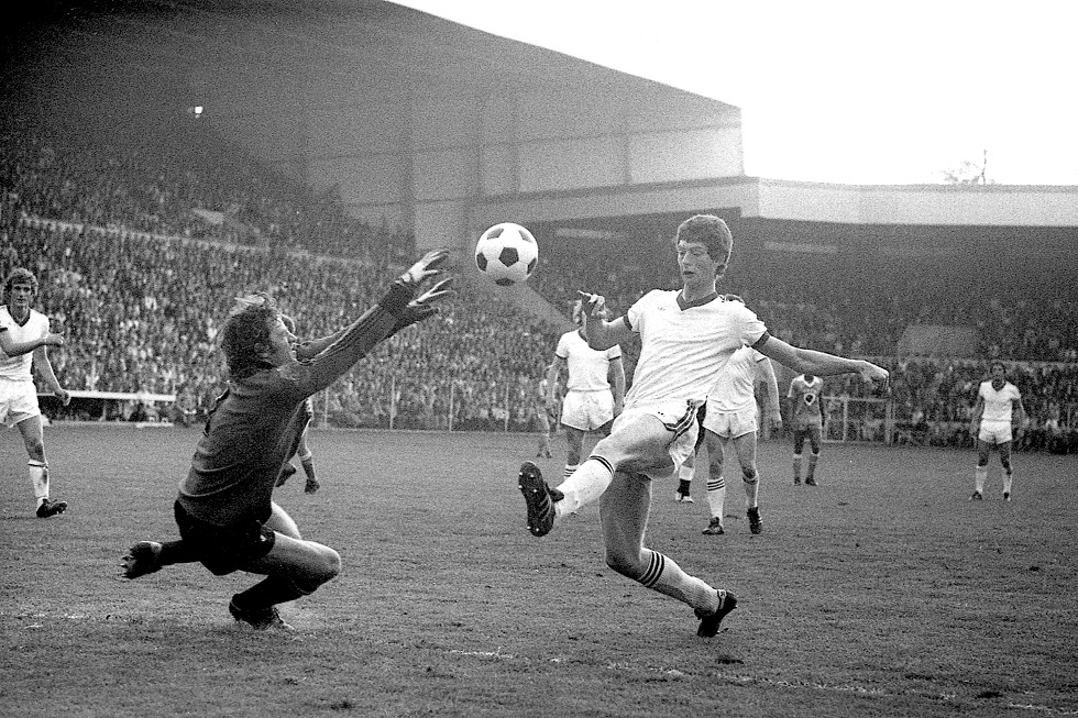 Ernie Brandts in actie voor PSV