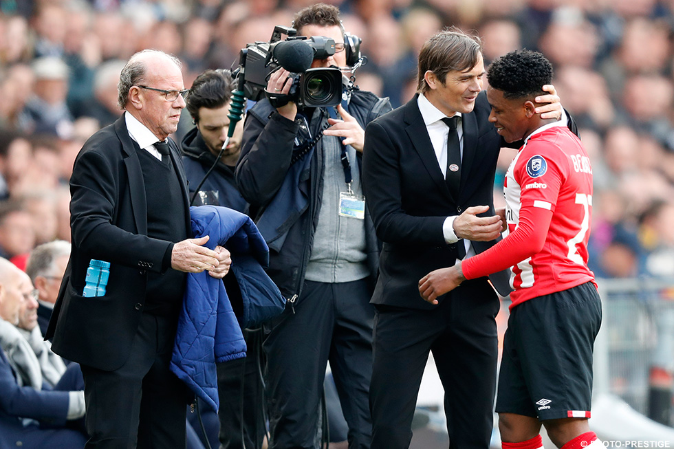 In VI stelt hoofdcoach Phillip Cocu vertrouwen te hebben in zijn visie