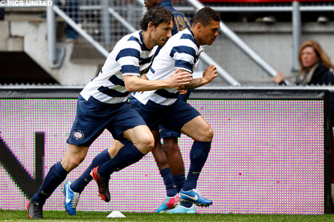 Wilfred Bouma, met wie Mark het langst speelde, ontbreekt niet.