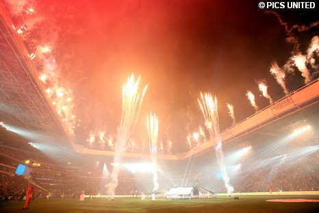 Fantastische en spectaculaire eindshow 100 jaar PSV.