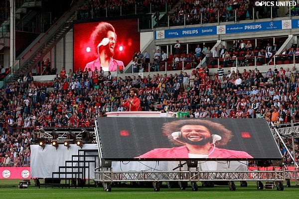 een prachtig voorprogramma voorafgaand aan de jubileumwedstrijd.