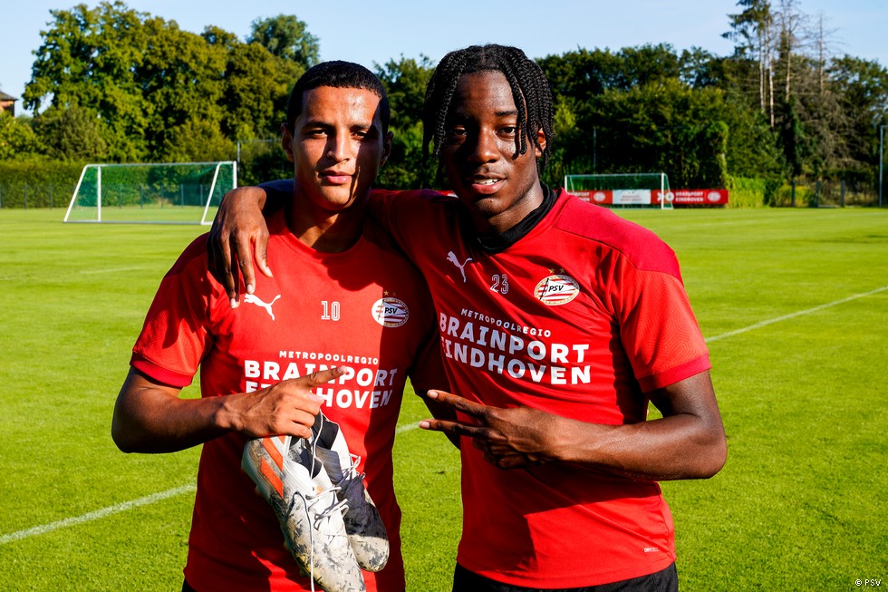 De speelstijl van Hoofdcoach Schmidt ligt Ihattaren naar eigen zeggen wel