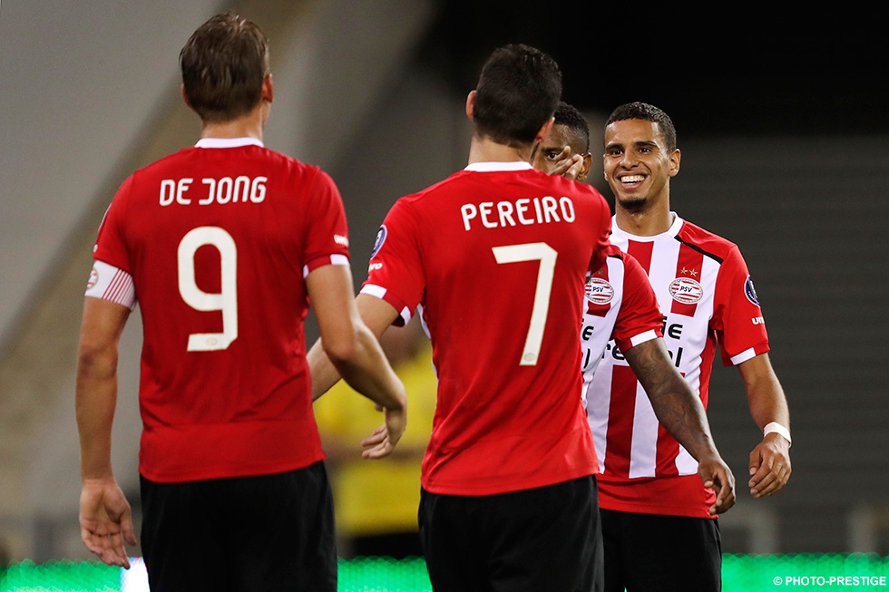 PSV scoorde in de laatste dertig uitduels minstens één keer. Kan PSV zaterdag tegen FC Utrecht ook juichen?