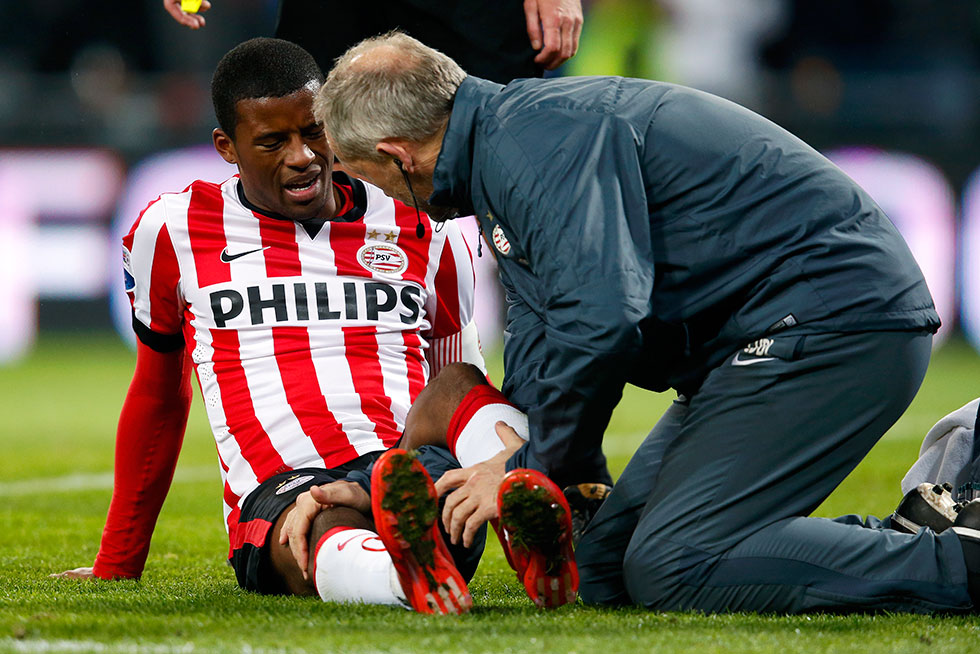 Er waren even wat zorgen over de knie van Georginio Wijnaldum, maar de aanvoerder kon door | © Pics United