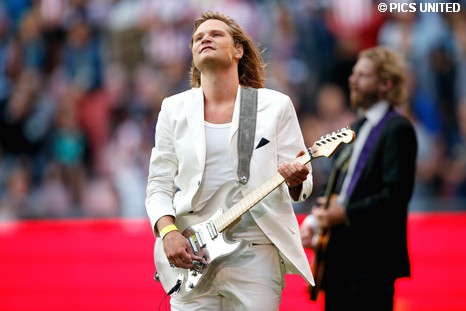 Optredens voorafgaand aan de wedstrijd.