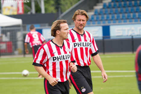 Boudewijn Zenden en Twan Scheepers scoorden beiden een keer.