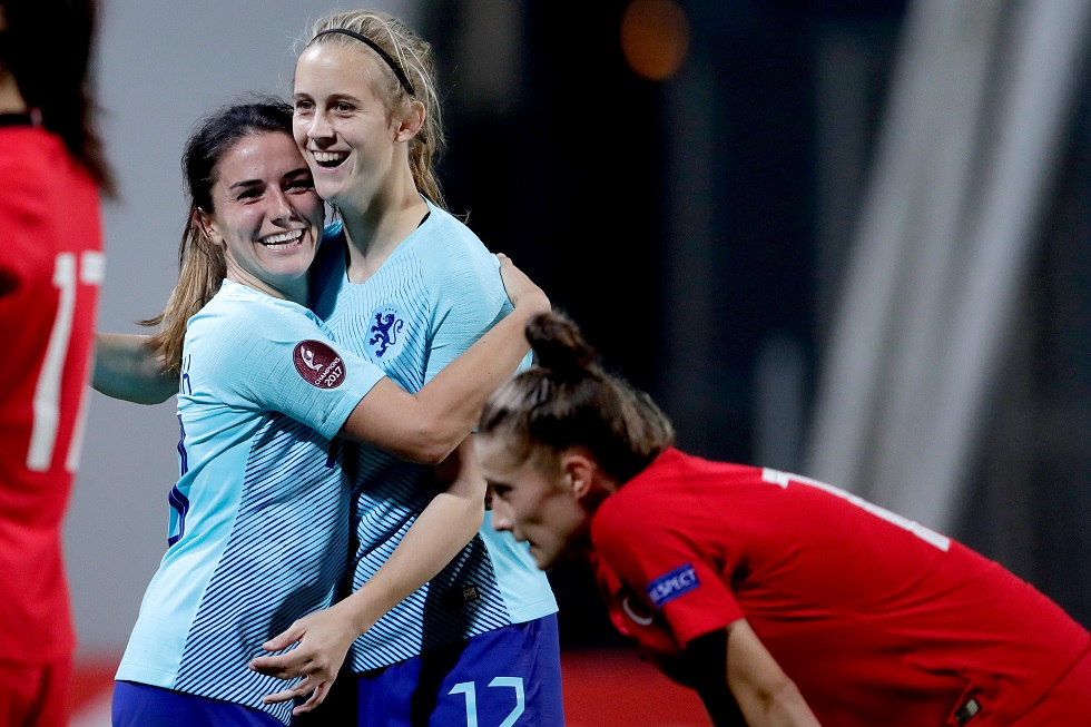 Kampioen werd ze niet, maar dit seizoen ging Snoeijs' andere droom wel al in vervulling: een debuut in Oranje