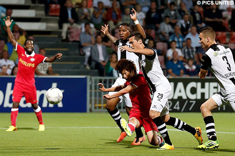 Eerder dit seizoen speelde PSV in Almelo met 1-1 gelijk.