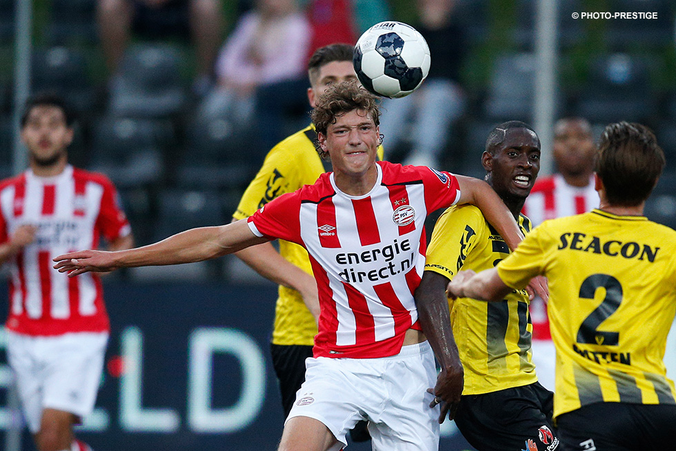 Sam Lammers knikte tegen VVV-Venlo alweer zijn zesde treffer tegen de touwen