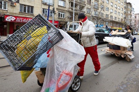 Er heerst ook veel armoede in deze miljoenenstad.