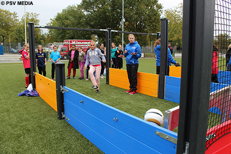 In de meivakantie worden twee nieuwe Girlz Voetbalclinics georganiseerd.