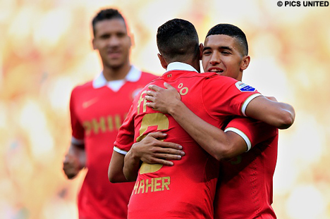 Adam Maher opende de score vrijdagavond in een bomvol Philips Stadion.