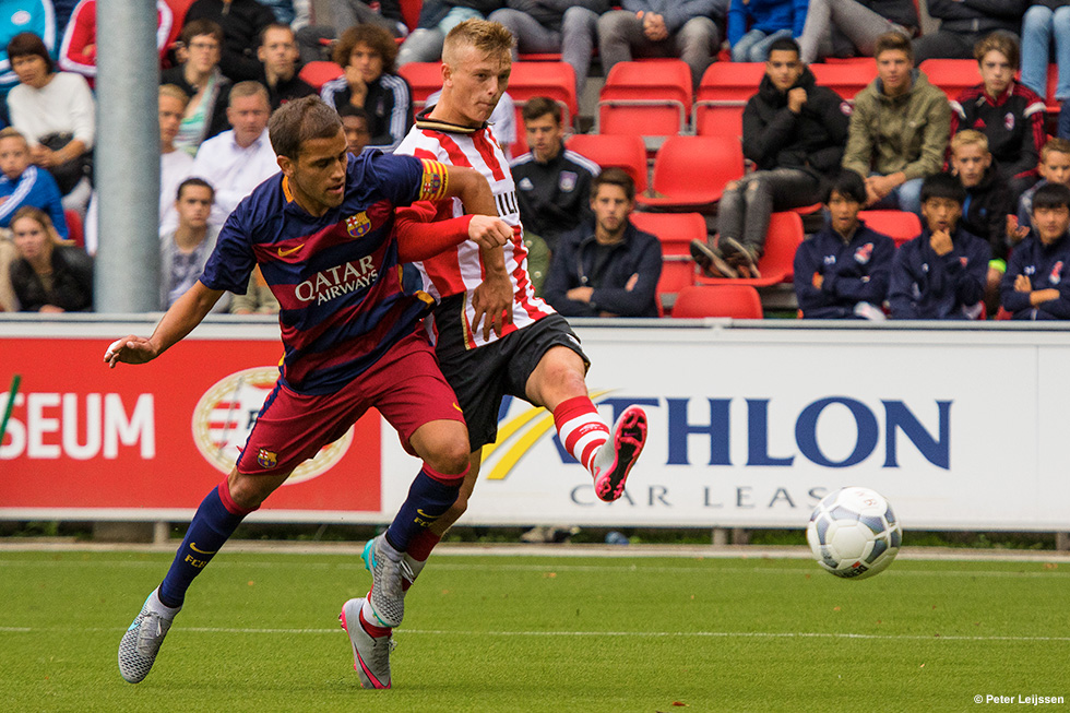 PSV speelde vorig jaar twee keer tegen FC Barcelona