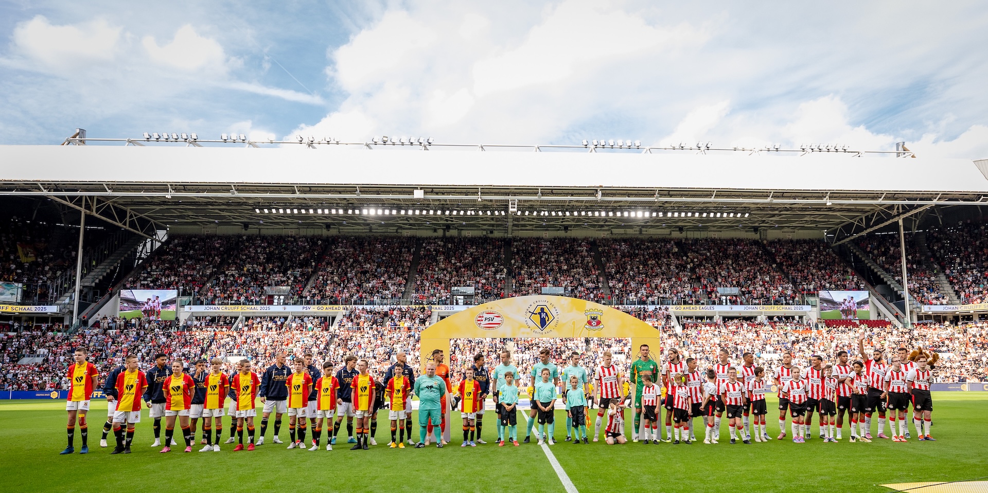Voorbeschouwing | PSV strijdt met AZ om eerste prijs van het seizoen