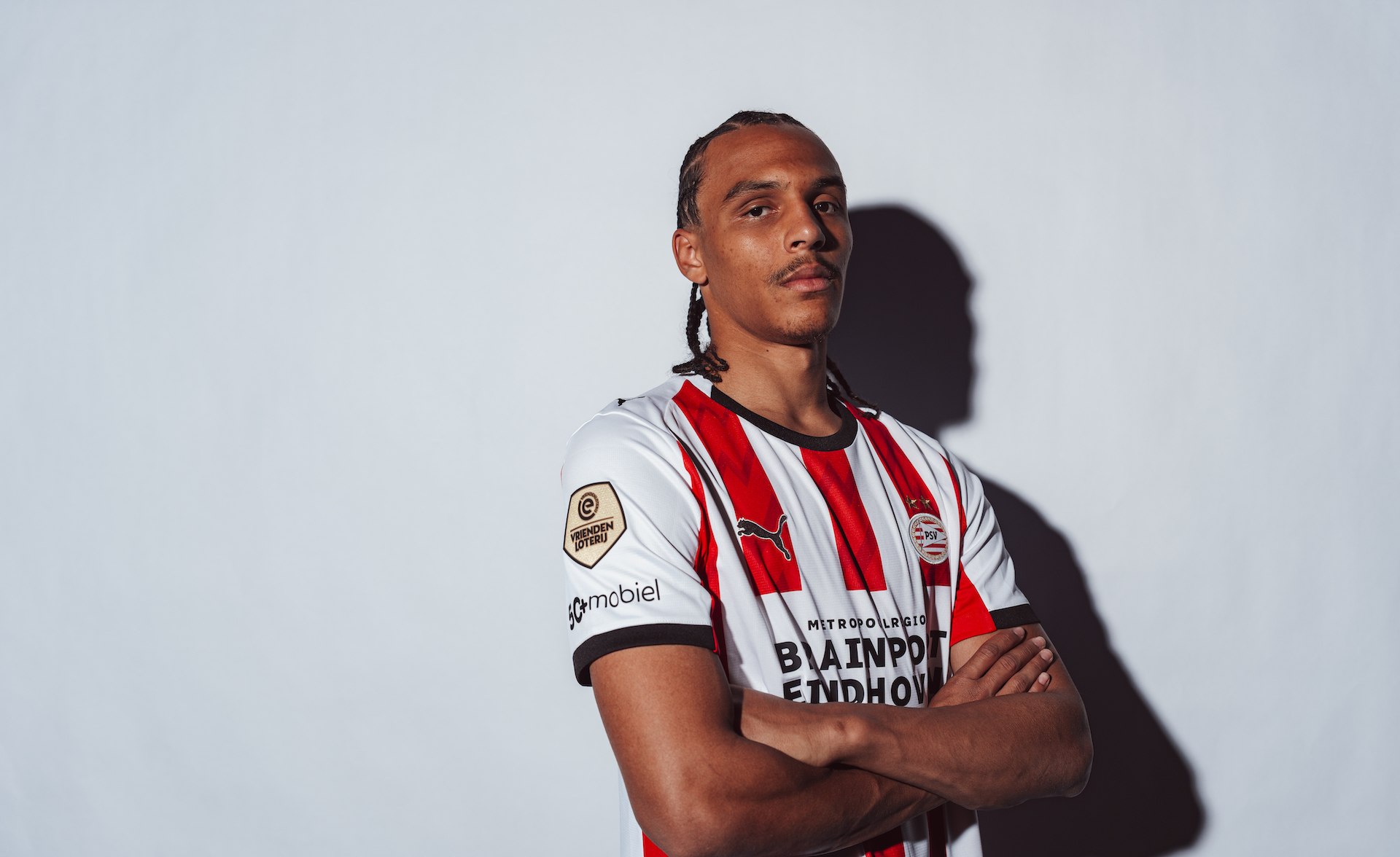 PSV - Transfer | Kiliann Sildillia versterkt verdediging PSV